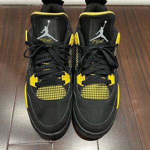 Jordan 4 IV Thunder